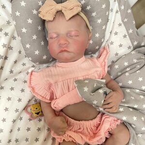 19 Inch Vinyl Realistic Newborn Doll Girl with Accessories Toy for Kids Age 3+